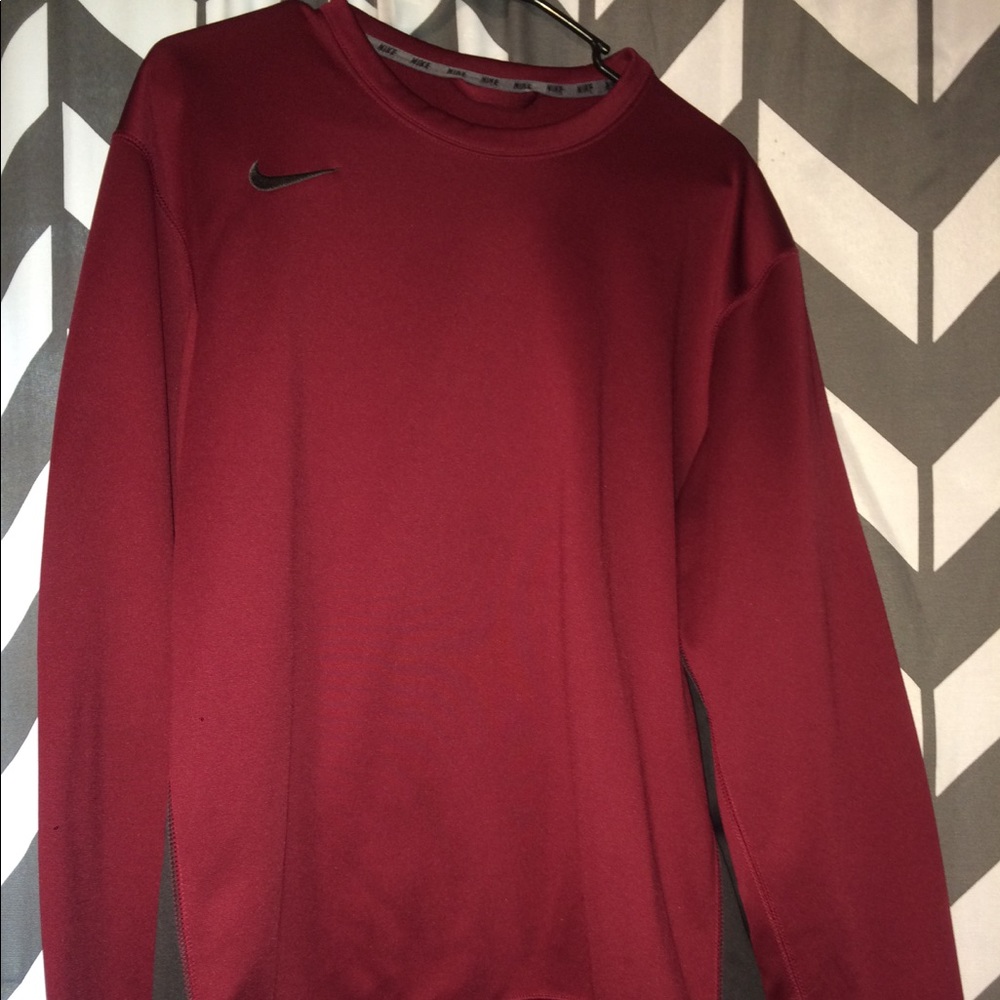 Comfy Nike crew neck